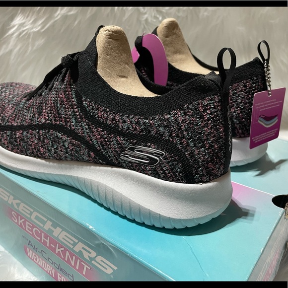 NEW Women Skechers ULTRA FLEX sneakers - Picture 5 of 10